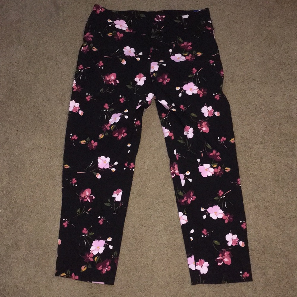 Terra & Sky black floral pull on pants
